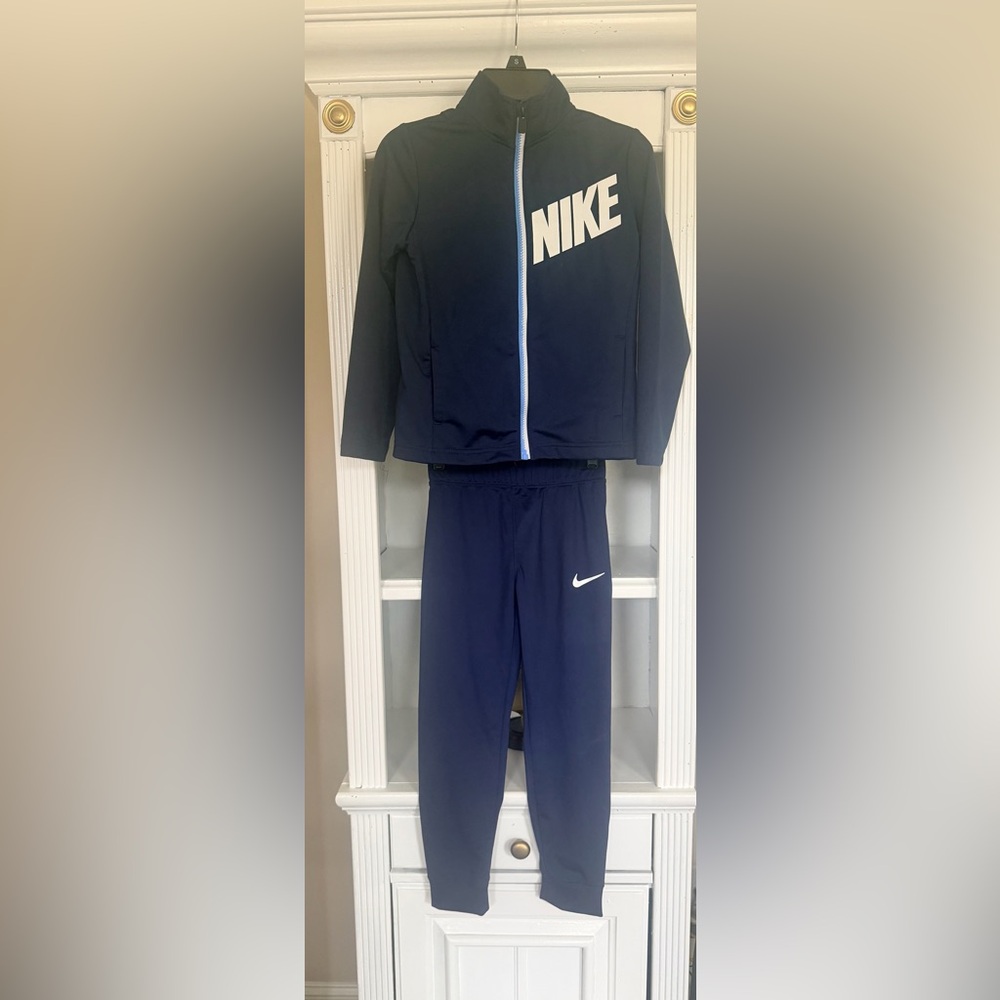Nike Dark Blue Athletic Set with White Accents